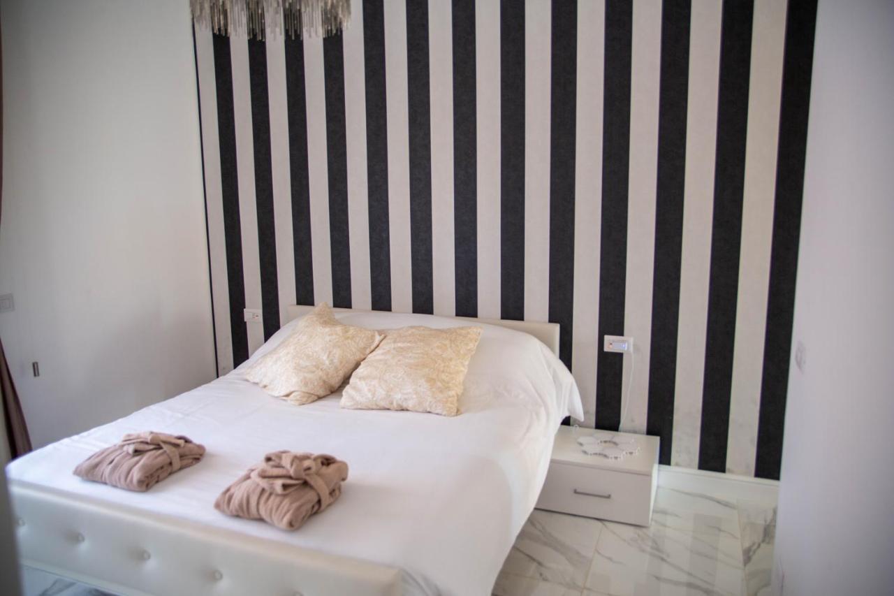 Bed and Breakfast Vhouse Fiumicino Esterno foto